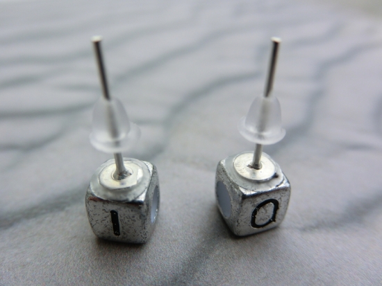 Preview: IQ Ohrstecker Buchstaben Letter